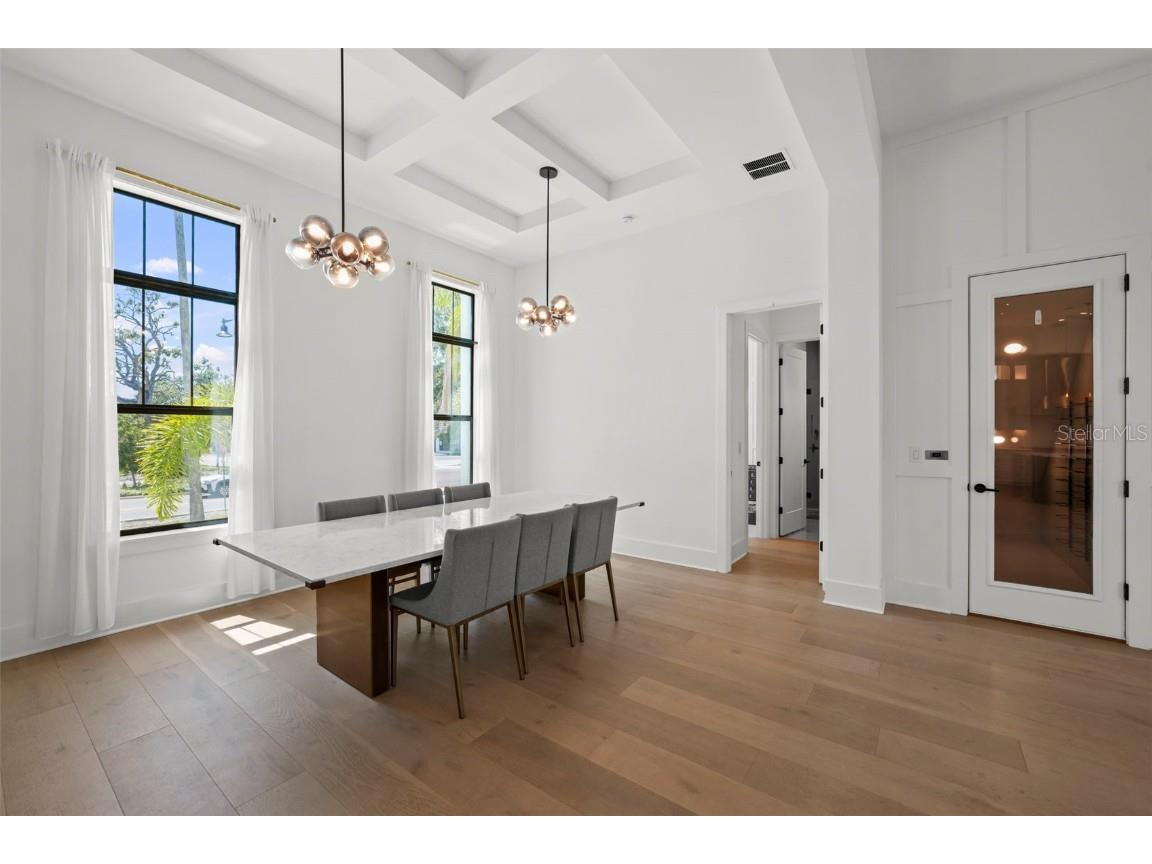 403 E Davis Boulevard Tampa FL 33606 TB8387586 image4