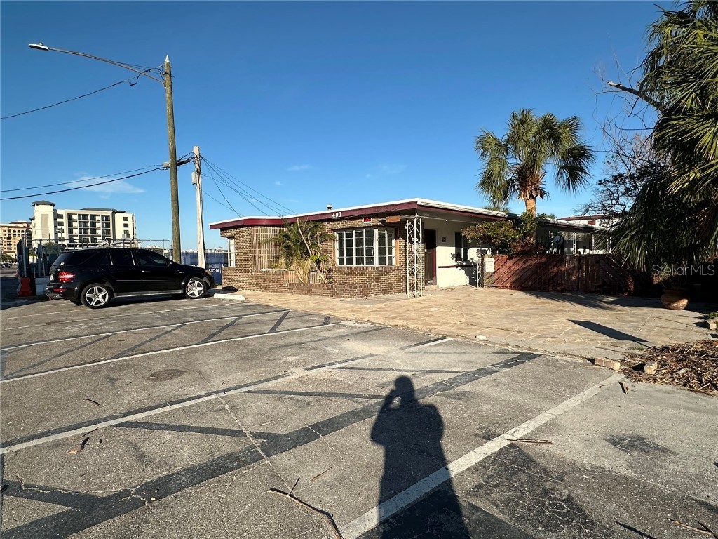 403 E Shore Drive Clearwater Beach FL 33767 - MANDALAY CHANNEL TB8366704 image7