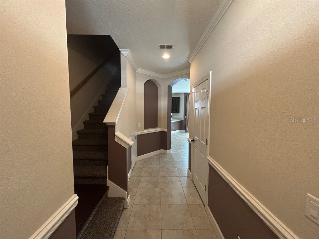 403 E Tuscan Lane E Oldsmar FL 34677 TB8376561 image2