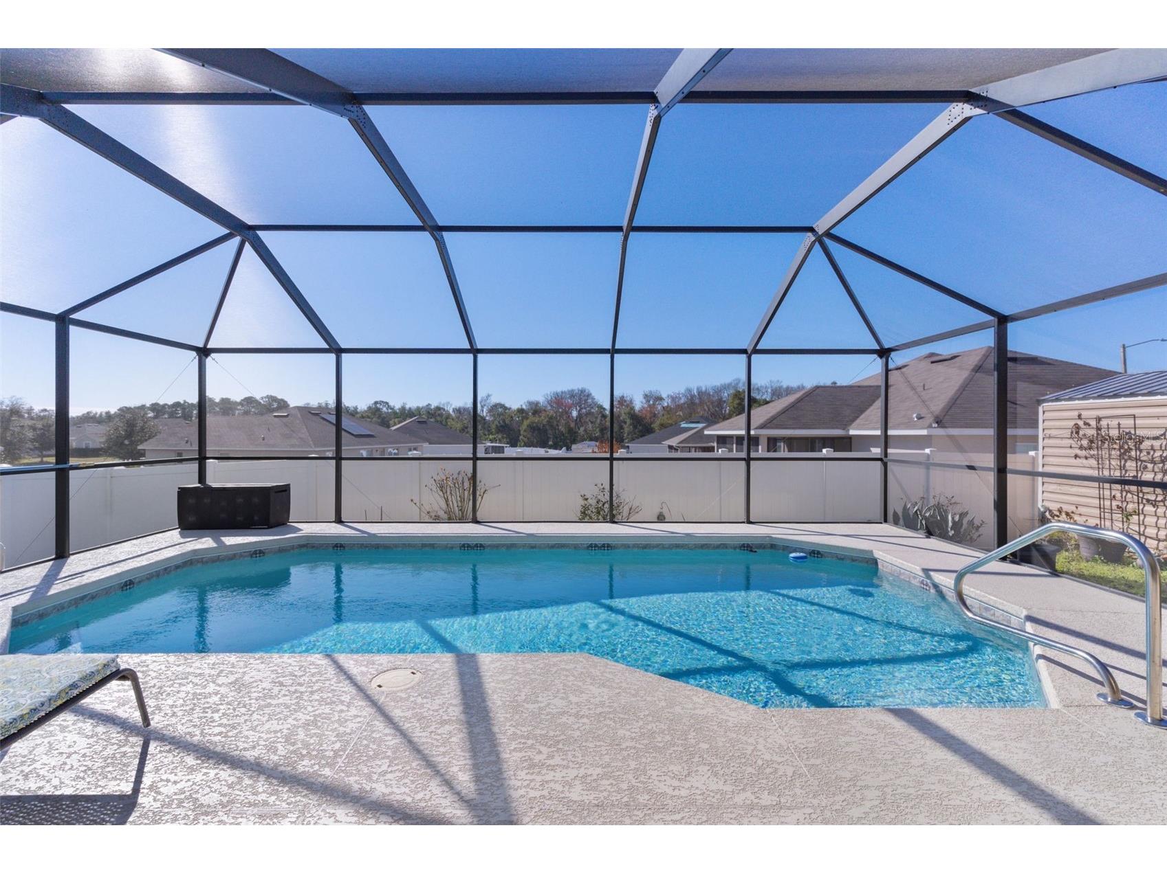 403 Edith Drive Fruitland Park FL 34731 G5109042 image2