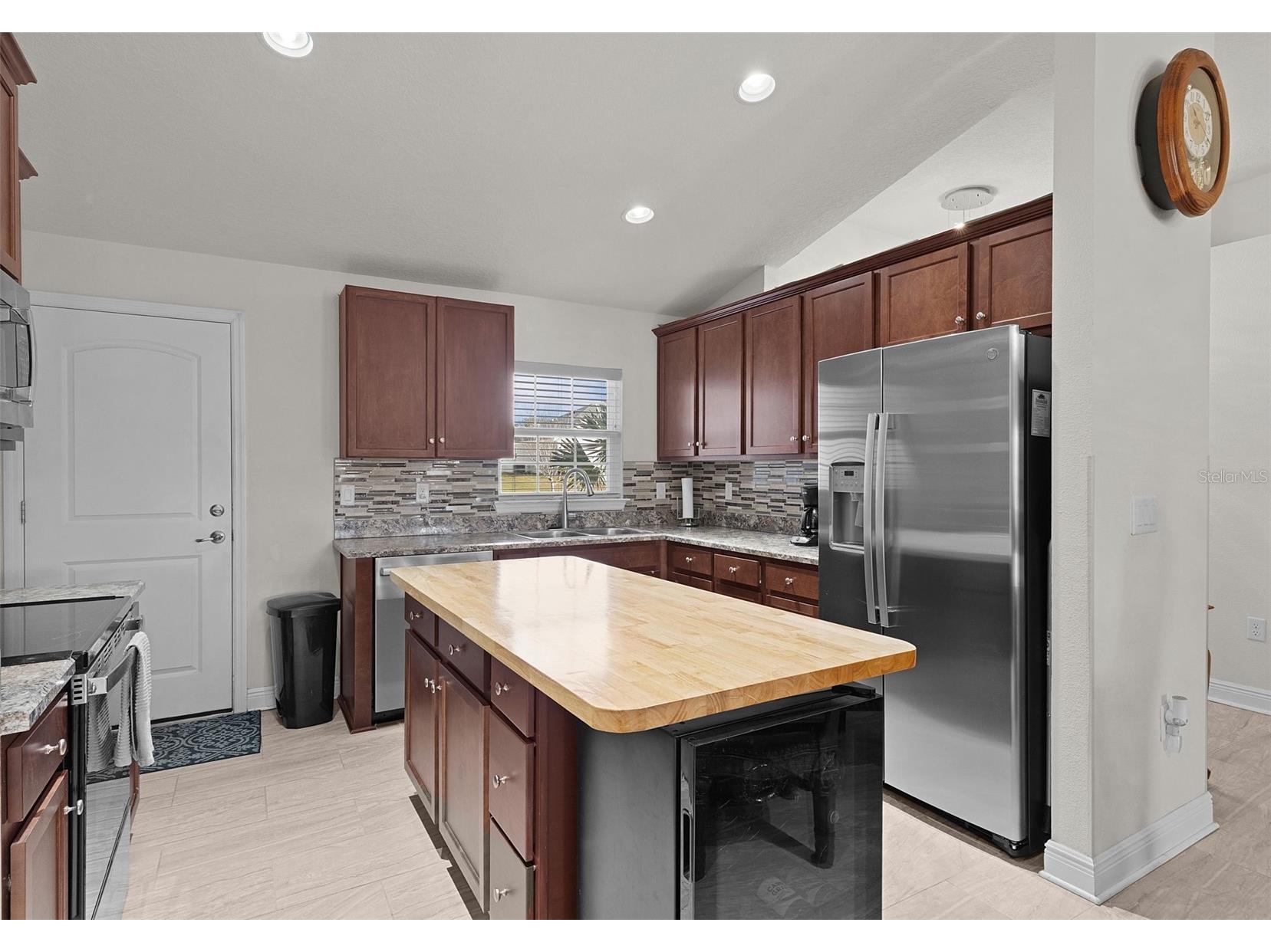403 Edith Drive Fruitland Park FL 34731 G5109042 image9