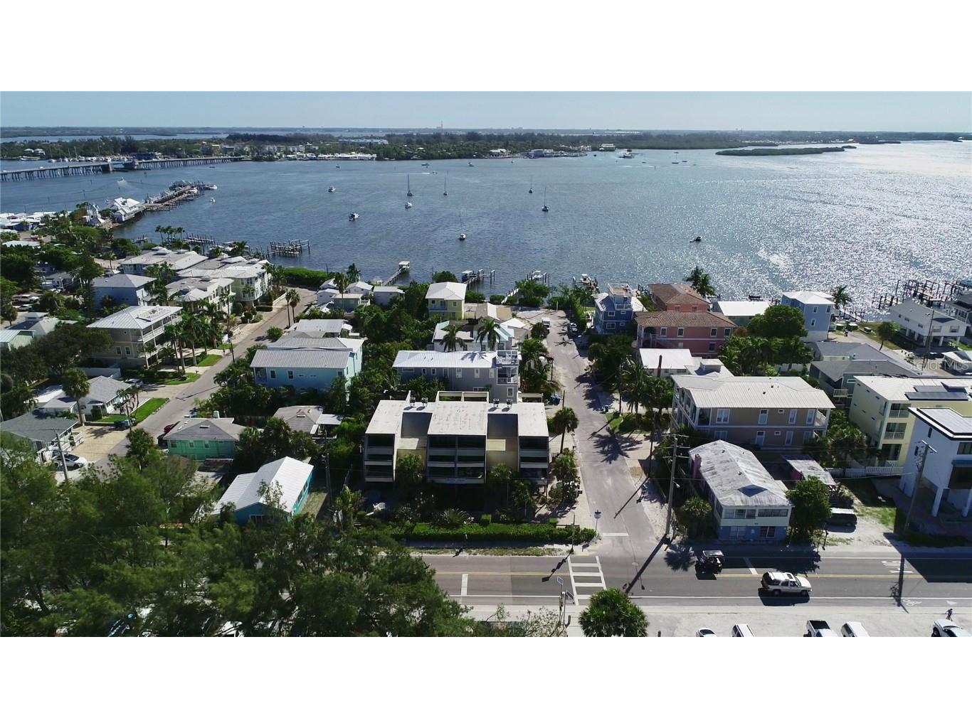 403 Gulf Drive S Bradenton Beach FL 34217 A4583842 image1