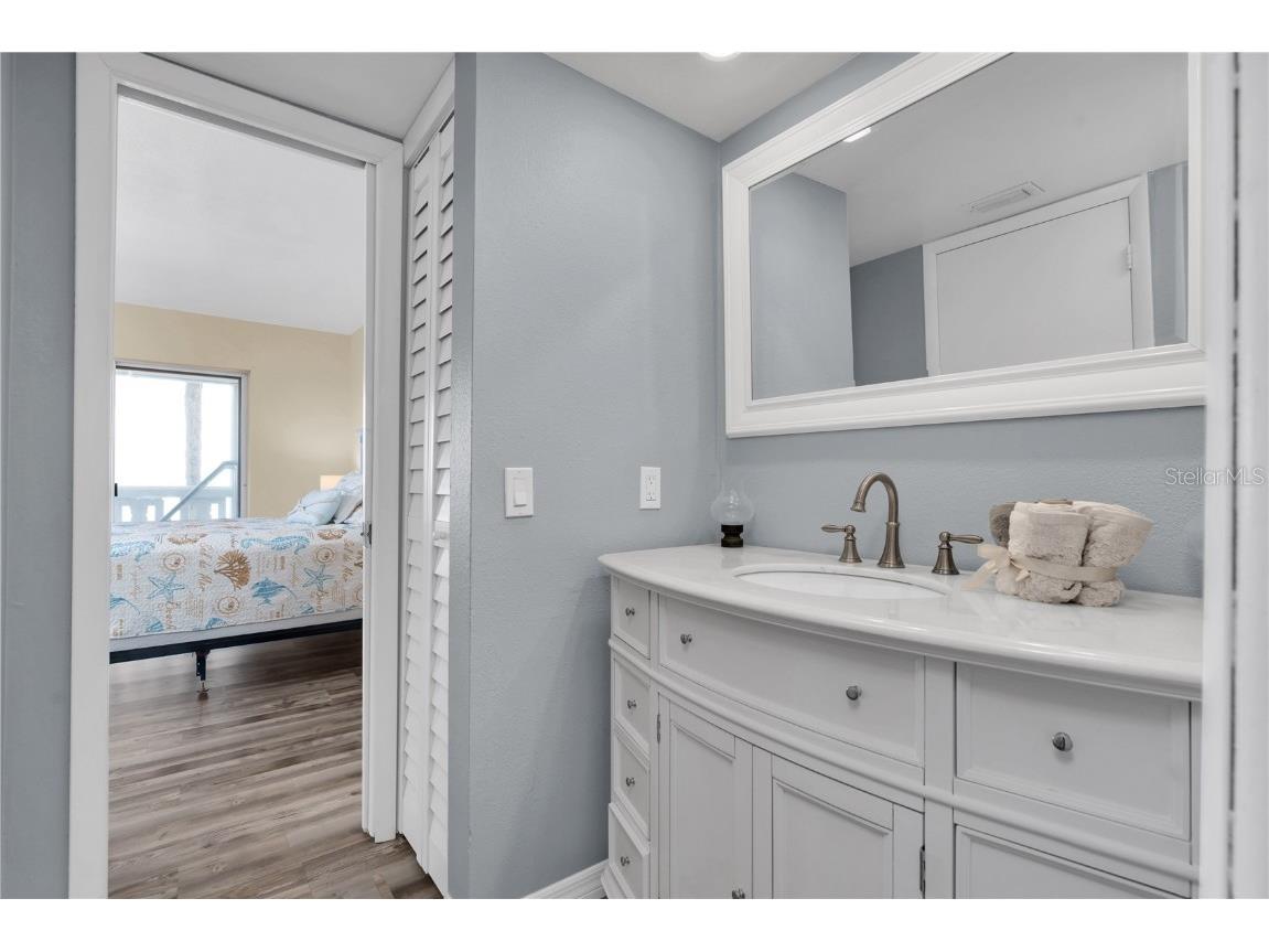 403 Gulf Way #302 Saint Pete Beach FL 33706 - GULF OF MEXICO U8251457 image14