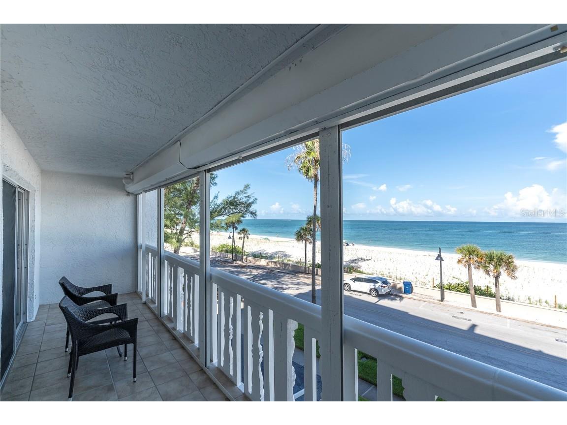 403 Gulf Way #302 Saint Pete Beach FL 33706 - GULF OF MEXICO U8251457 image2