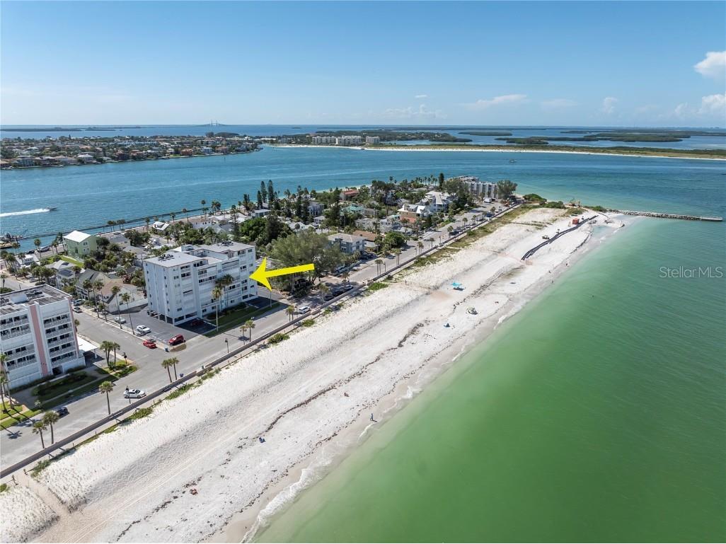 403 Gulf Way #302 Saint Pete Beach FL 33706 - GULF OF MEXICO U8251457 image3