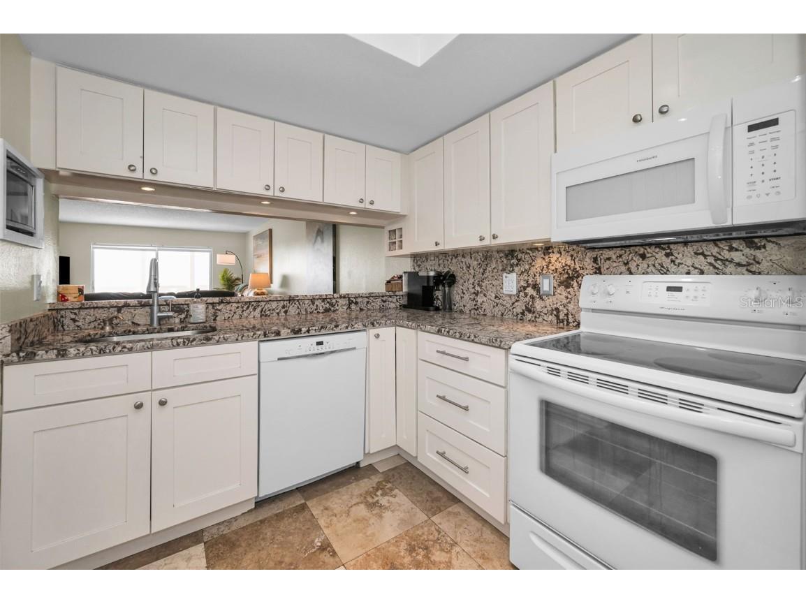 403 Gulf Way #403 Saint Pete Beach FL 33706 TB8414470 image34