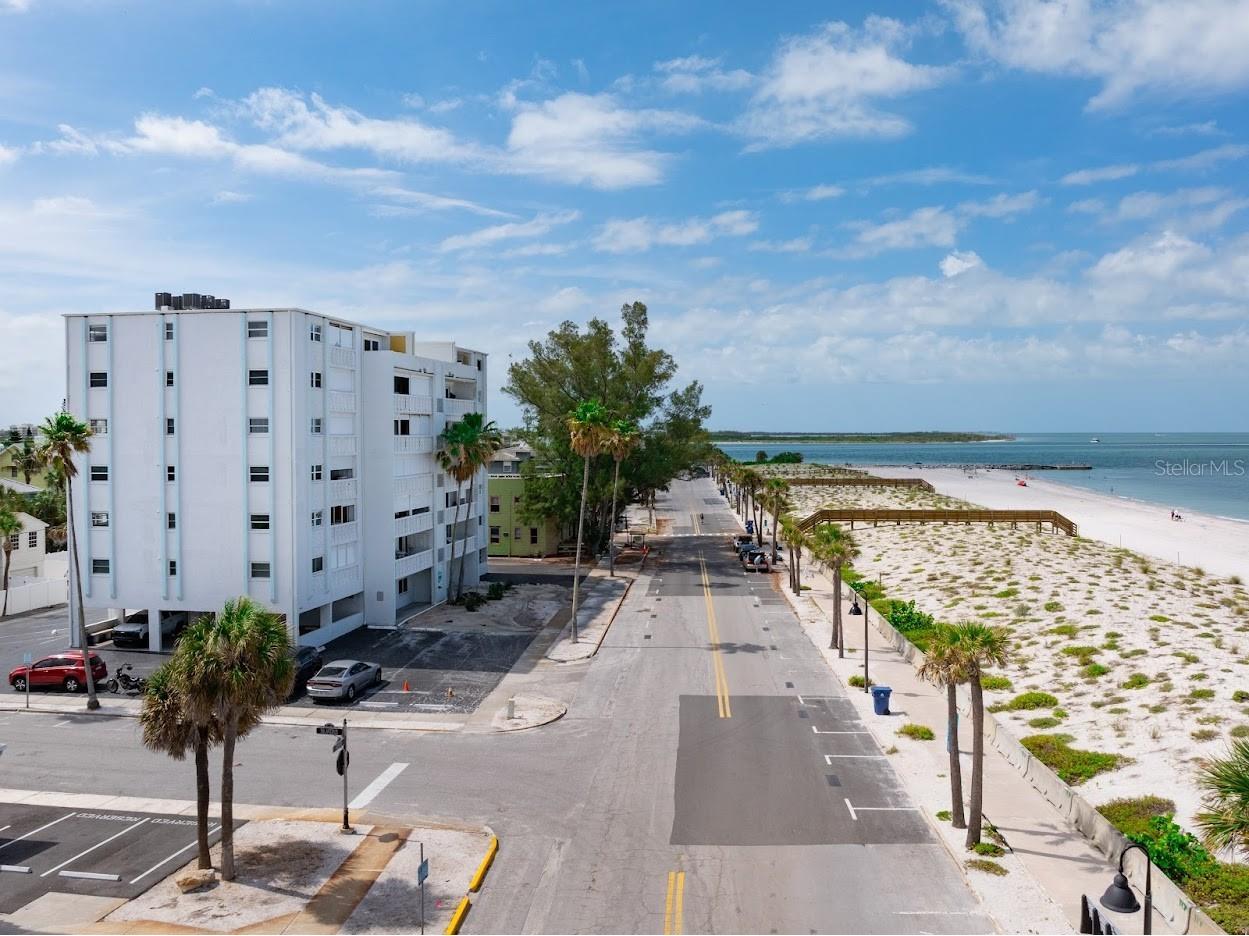 403 Gulf Way #601 Saint Pete Beach FL 33706 - GULF TB8506342 image2