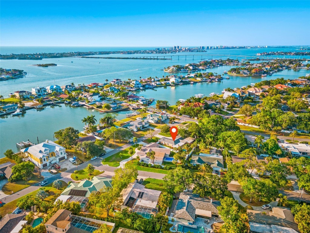 403 Harbor View Lane Largo FL 33770 U8196296 image1