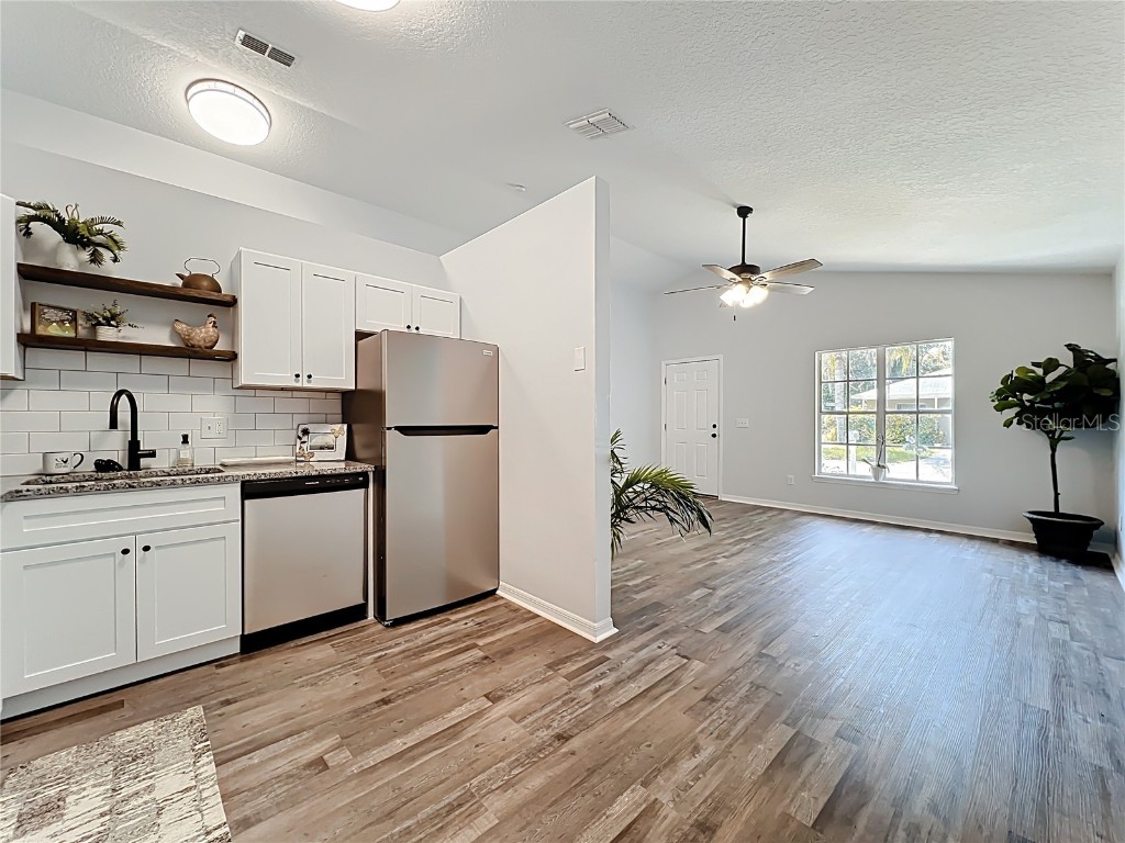 403 Hawkins Lane Eustis FL 32726 G5102125 image6