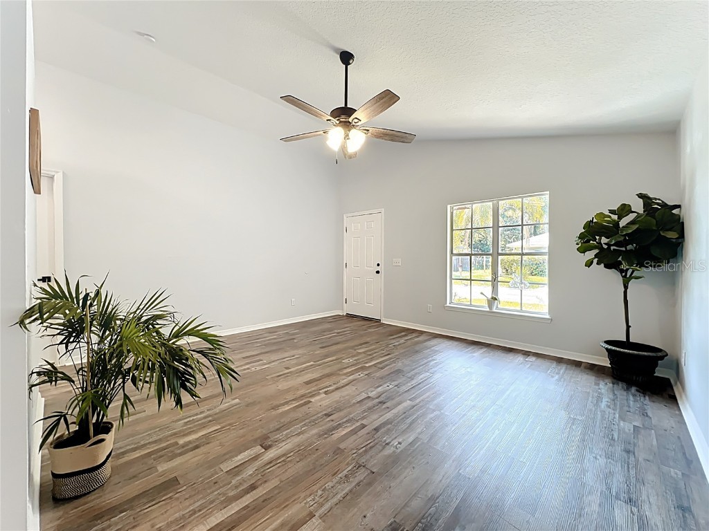 403 Hawkins Lane Eustis FL 32726 G5102125 image9