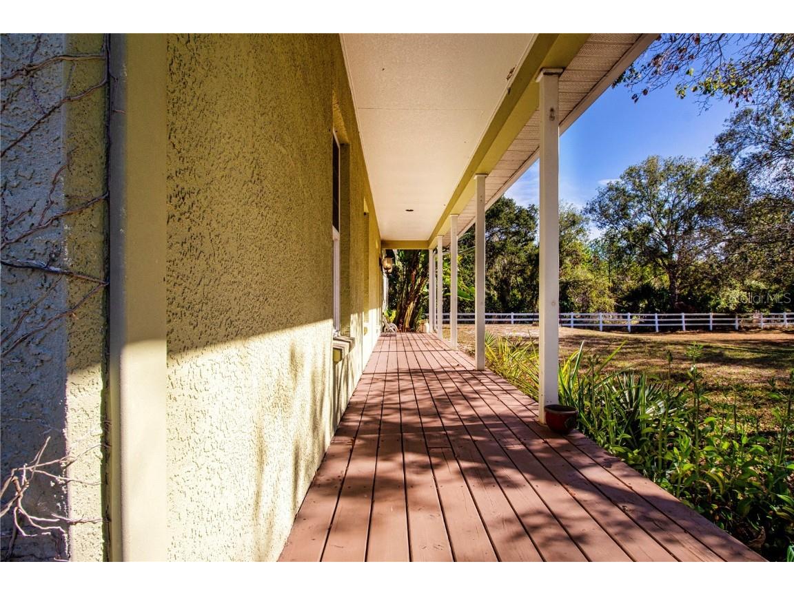 403 Indian Meadow Court Wimauma FL 33598 TB8452604 image5