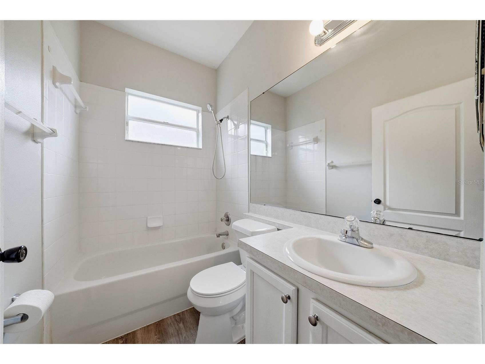 403 Laguna Mill Drive Ruskin FL 33570 TB8527510 image21