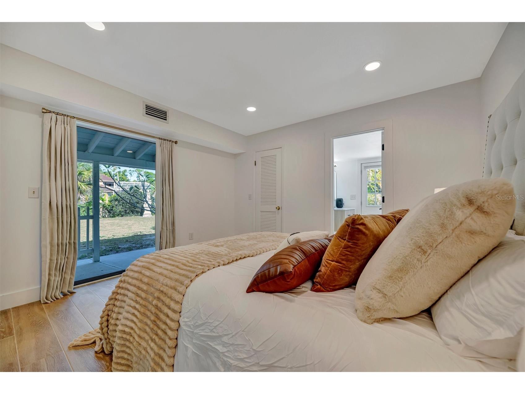 403 Longbow Trail Osprey FL 34229 A4672081 image40