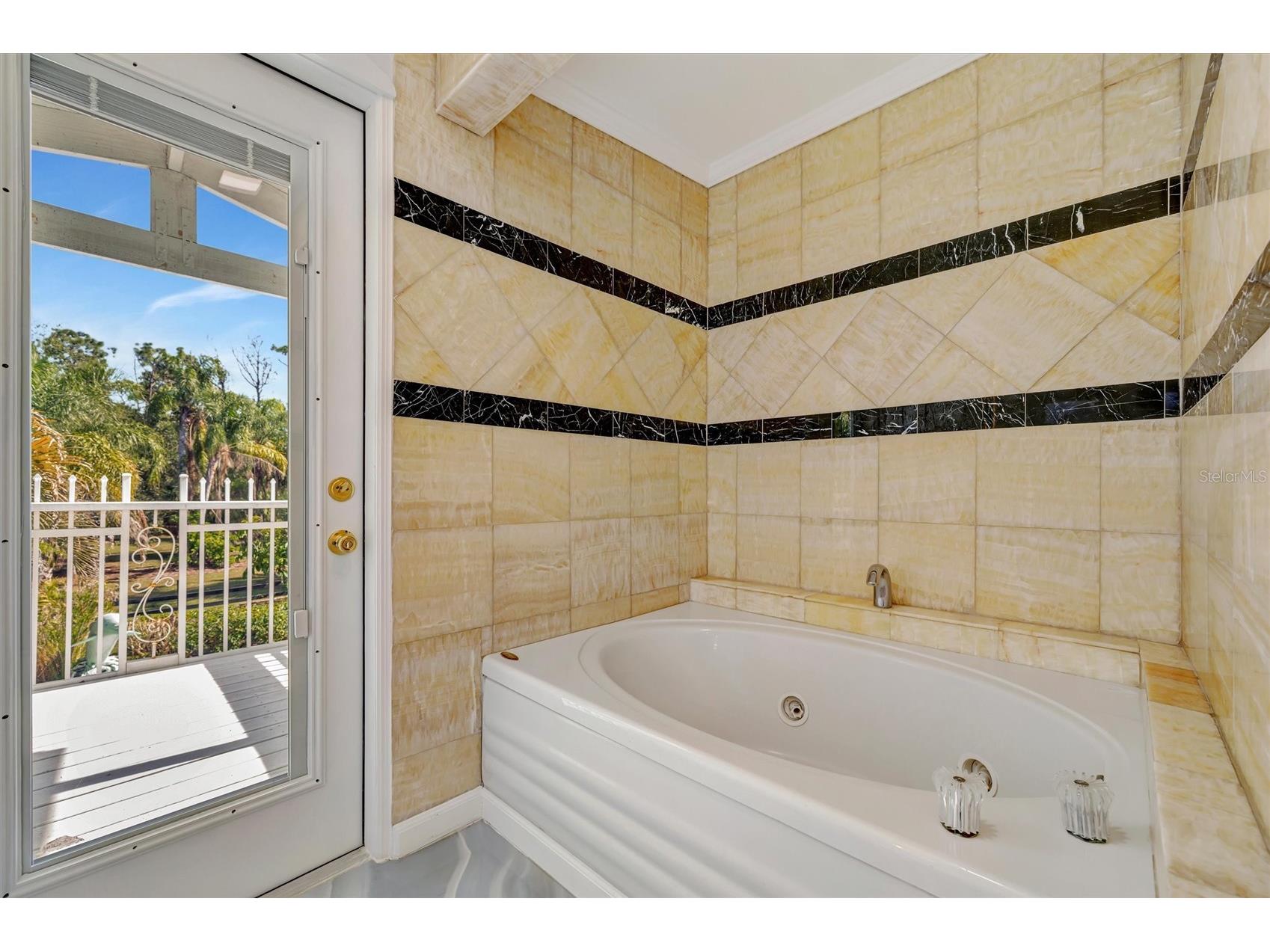 403 Longbow Trail Osprey FL 34229 A4672081 image52