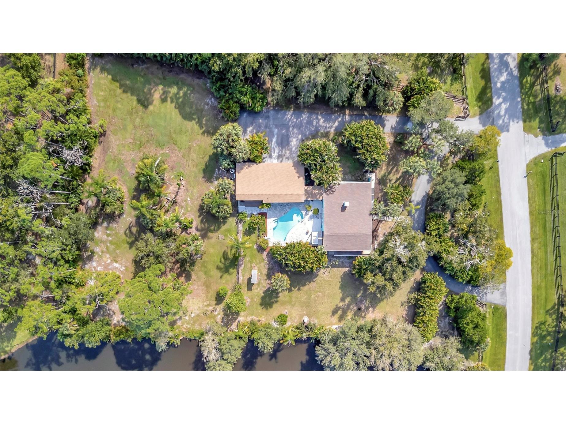 403 Longbow Trail Osprey FL 34229 A4672081 image80