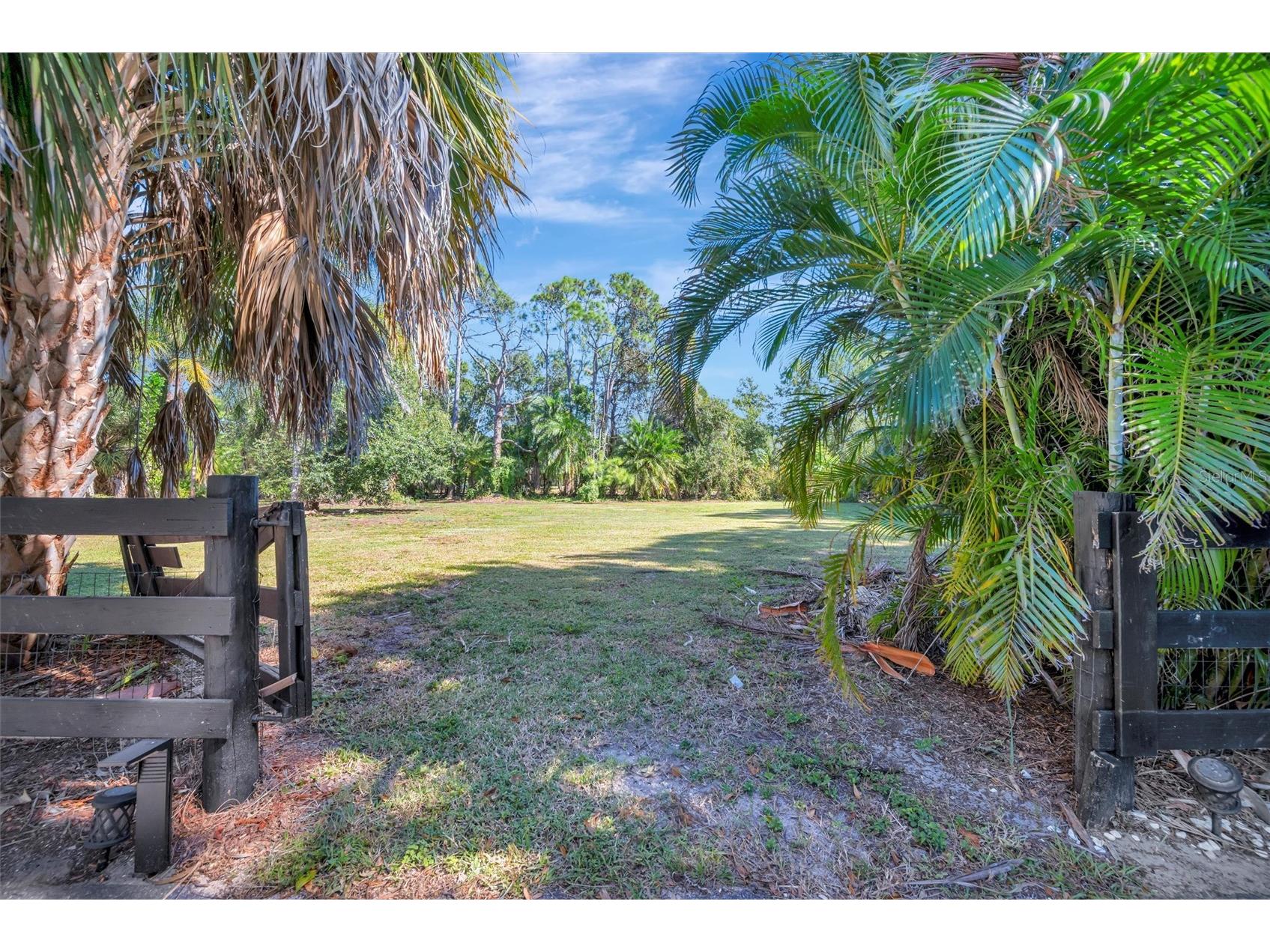 403 Longbow Trail Osprey FL 34229 A4672081 image86