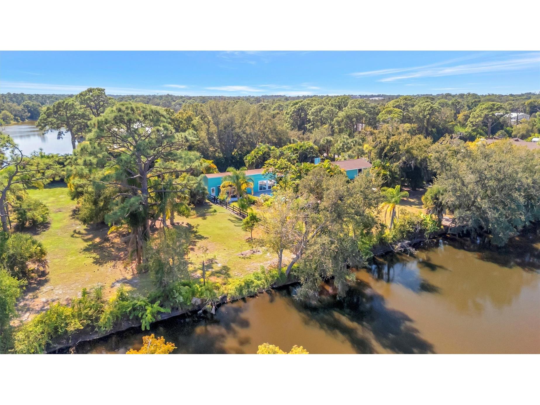 403 Longbow Trail Osprey FL 34229 A4672081 image96