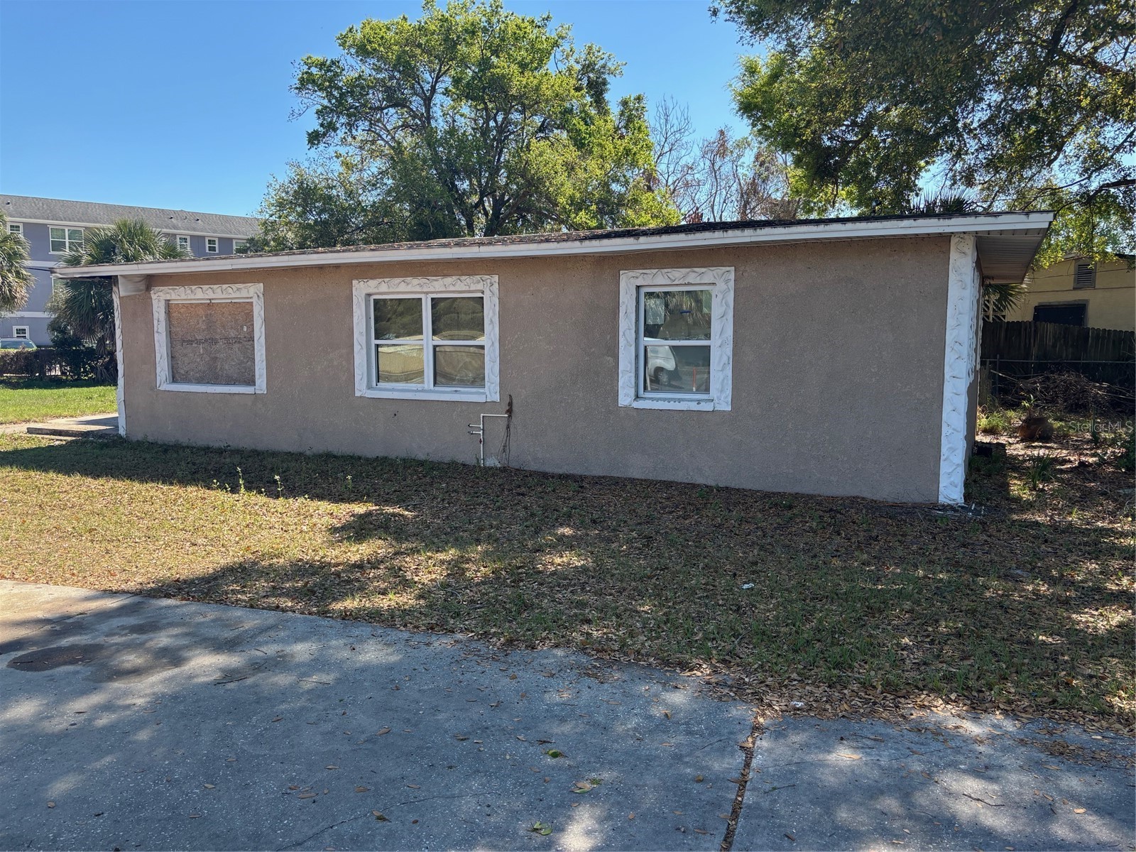 403 Mercado Avenue Orlando FL 32807 O6389808 image1