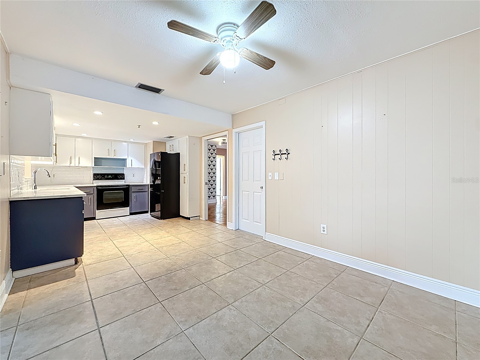 403 Mindy Drive Largo FL 33771 TB8491966 image13