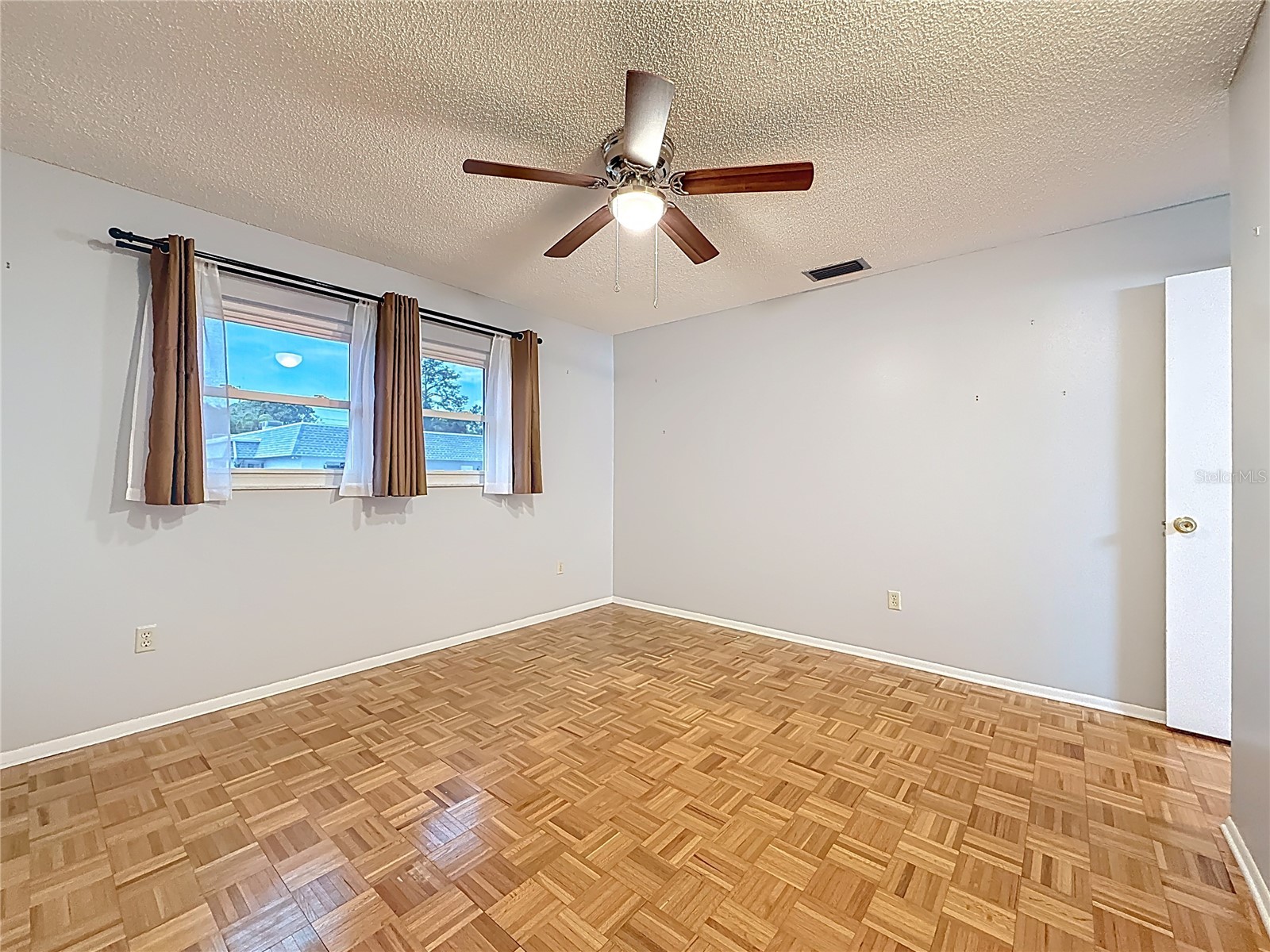 403 Mindy Drive Largo FL 33771 TB8491966 image26