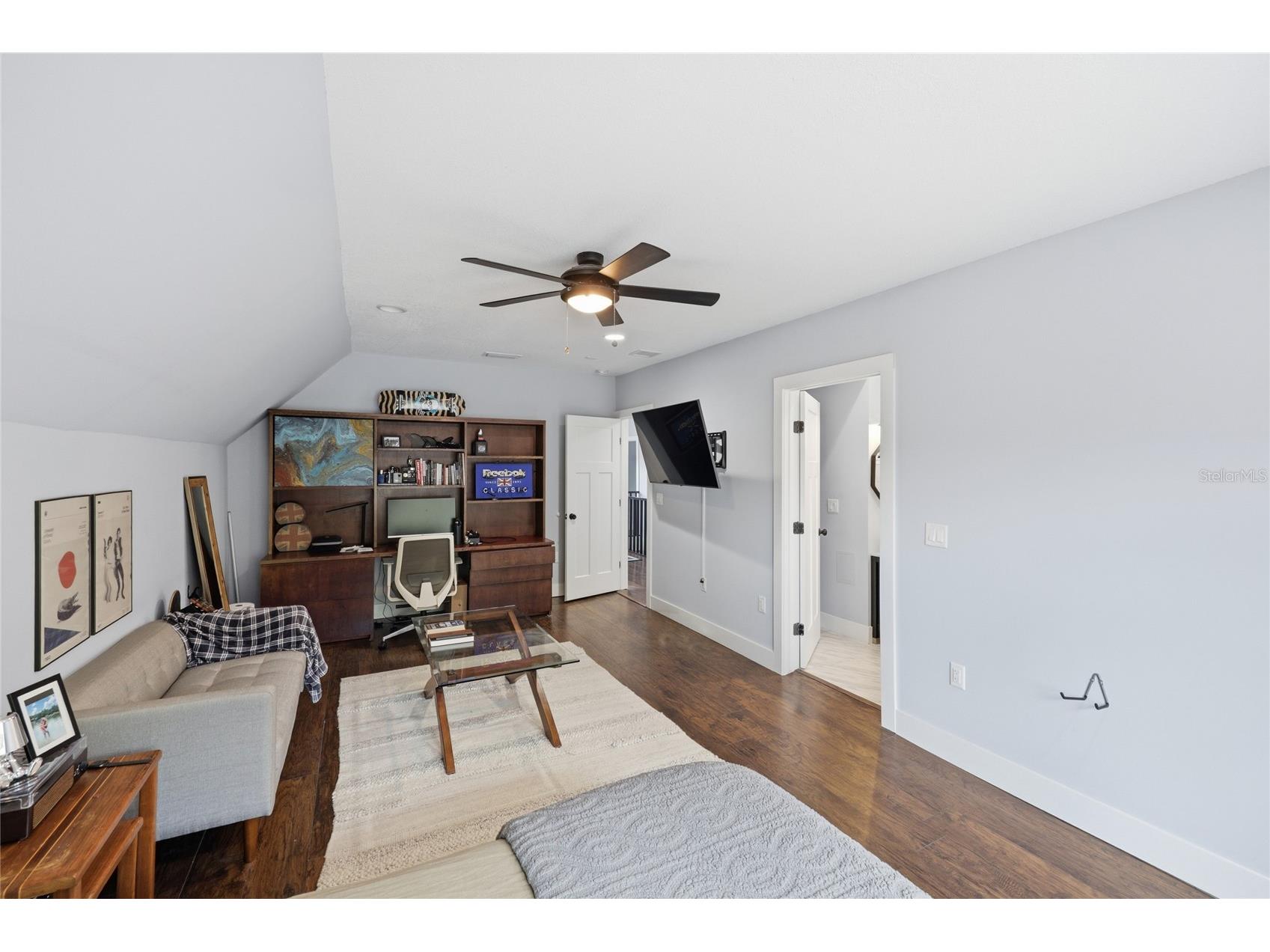 403 NE 9 Street Gainesville FL 32601 GC538919 image36