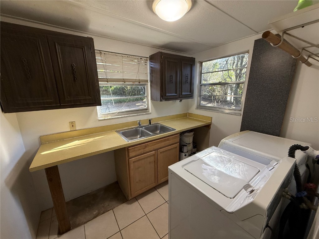 403 NW 25th Street Gainesville FL 32607 GC536062 image12