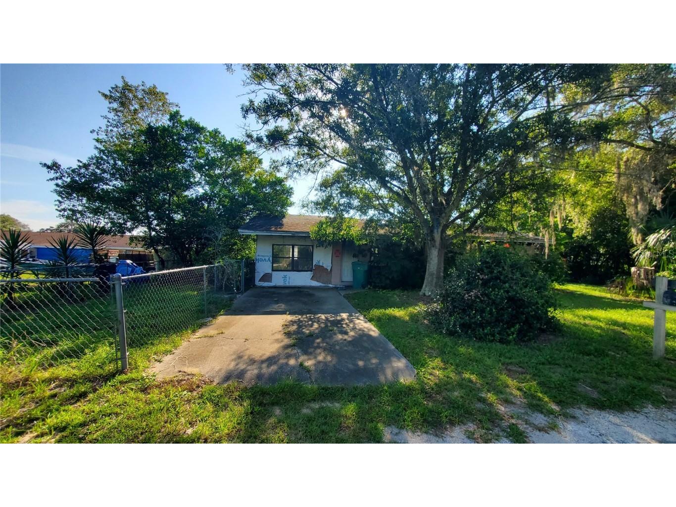 403 Oak Hill Court Eustis FL 32726 G5072927 image1