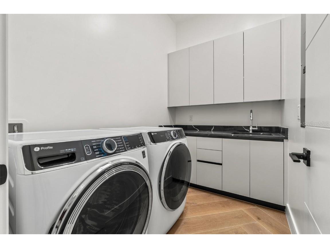 403 Park Boulevard Oldsmar FL 34677 TB8420240 image14