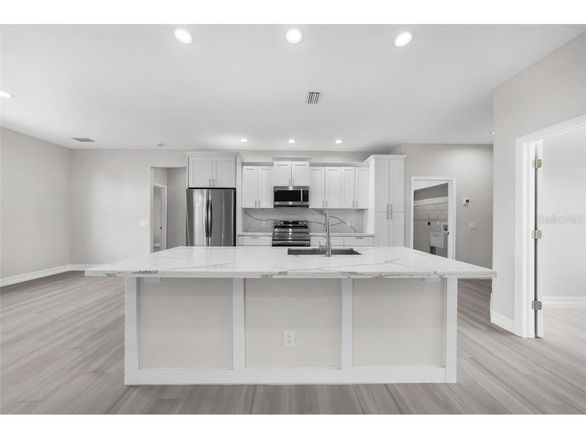 403 Rio De Janeiro Avenue Punta Gorda FL 33983 C7517933 image9