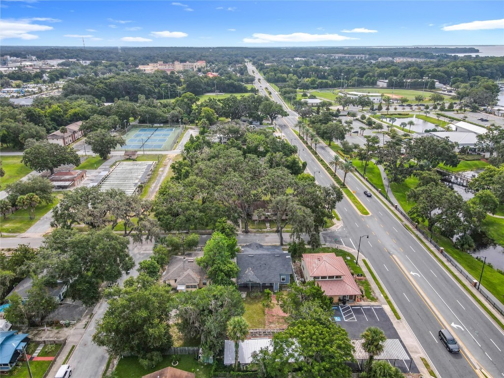 403 S 2nd Street Leesburg FL 34748 O6334214 image70