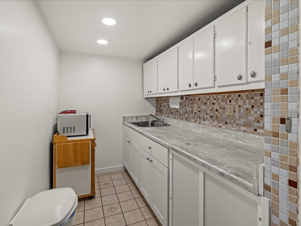 403 SE 43rd Terrace Terrace #A-6 Cape Coral FL 33904 C7524227 image44