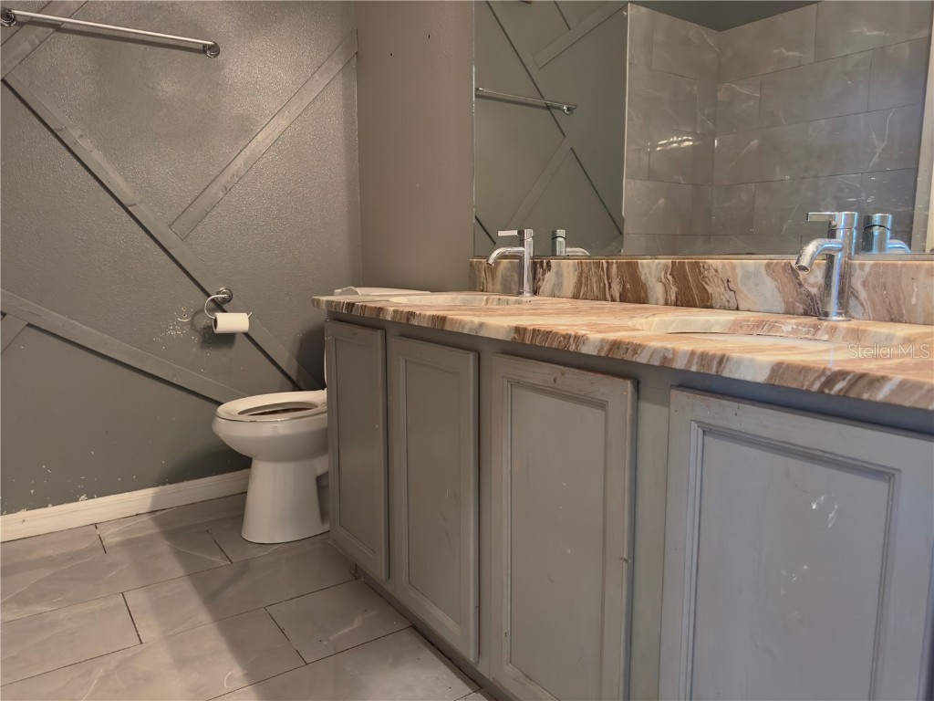 403 Thicket Crest Road Seffner FL 33584 A4670911 image13