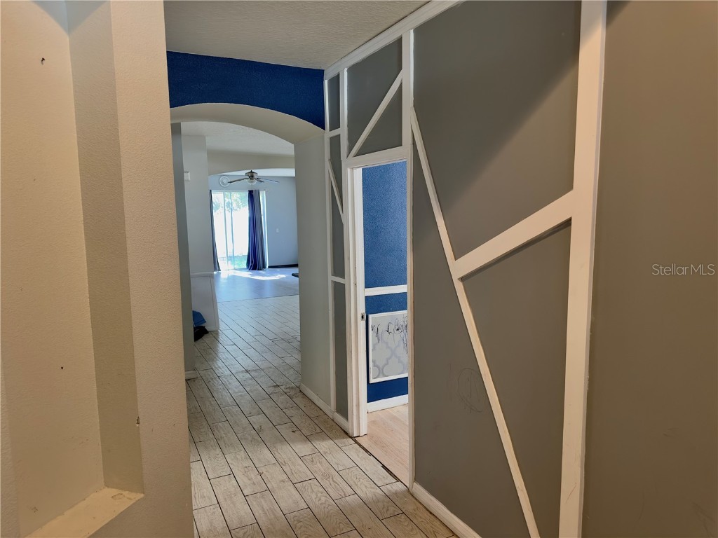 403 Thicket Crest Road Seffner FL 33584 A4670911 image5