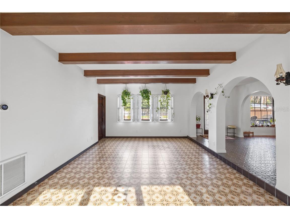 403 Weeburn Road Temple Terrace FL 33617 TB8423568 image10