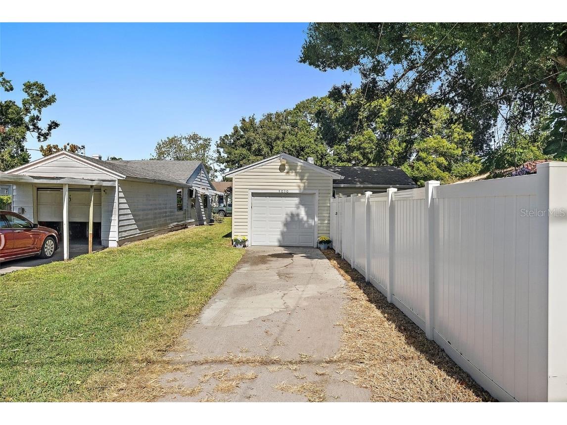 4030 3rd Avenue N Saint Petersburg FL 33713 TB8446728 image17