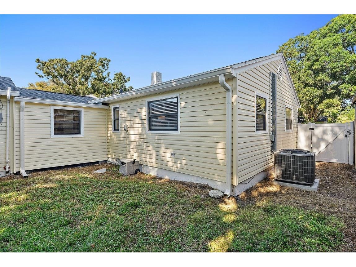 4030 3rd Avenue N Saint Petersburg FL 33713 TB8446728 image20