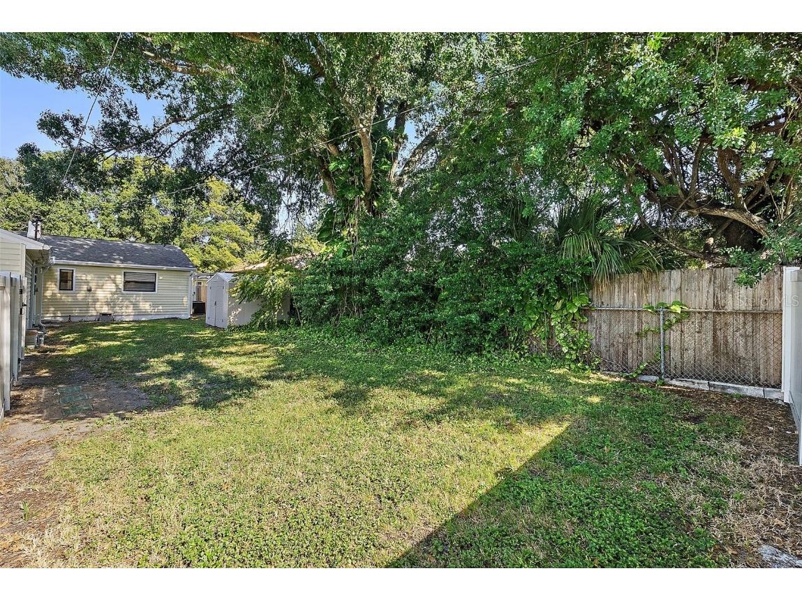 4030 3rd Avenue N Saint Petersburg FL 33713 TB8446728 image21