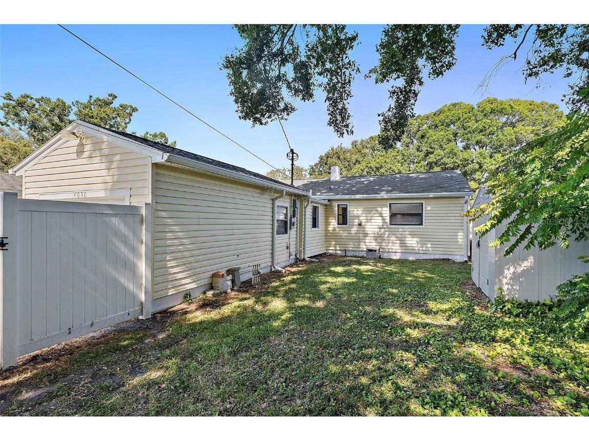 4030 3rd Avenue N Saint Petersburg FL 33713 TB8446728 image22