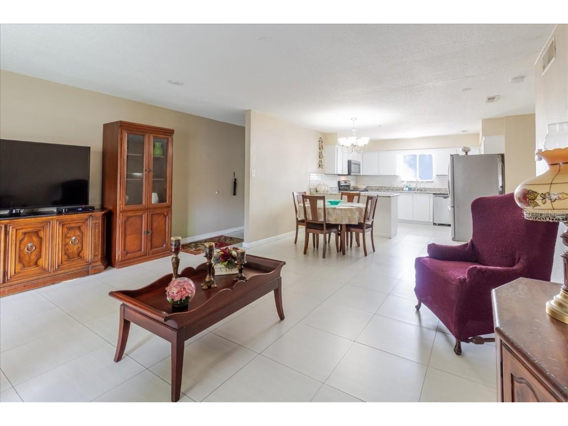 4030 Cortez Drive #C Tampa FL 33614 TB8395779 image5