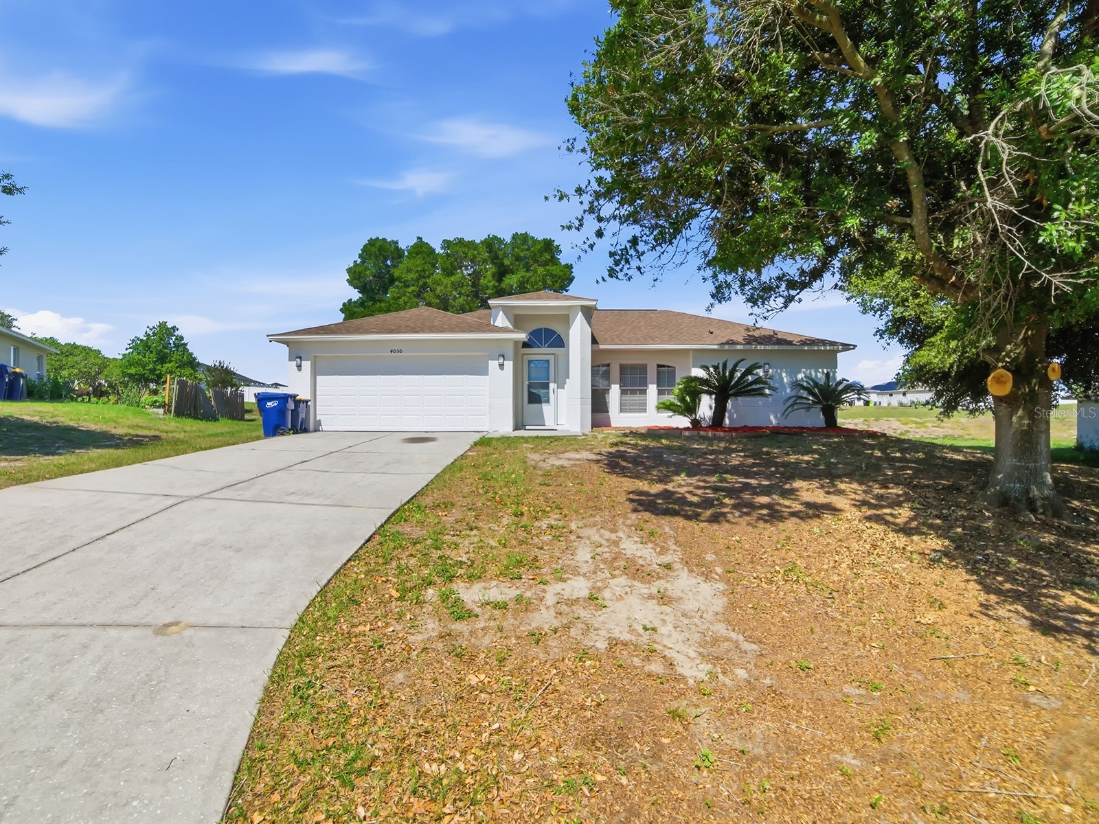 4030 Lake Bluff Drive Mascotte FL 34753 G5112688 image1