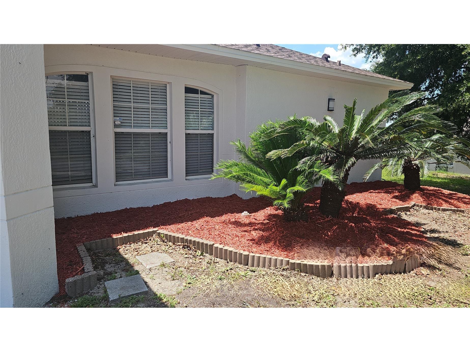 4030 Lake Bluff Drive Mascotte FL 34753 G5112688 image2