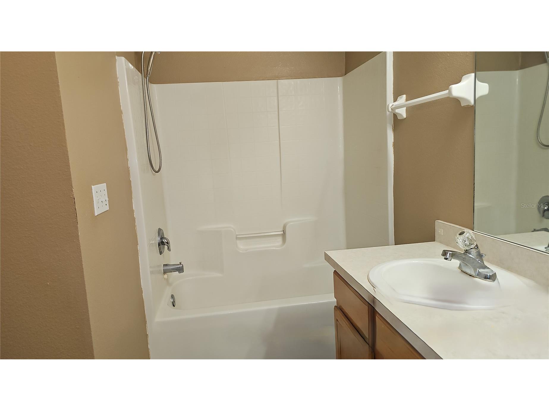 4030 Lake Bluff Drive Mascotte FL 34753 G5112688 image8