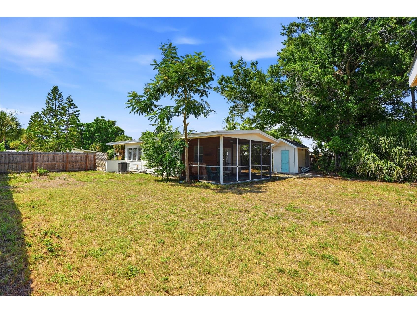 4030 Marlin Drive SE Saint Petersburg FL 33705 TB8516912 image23