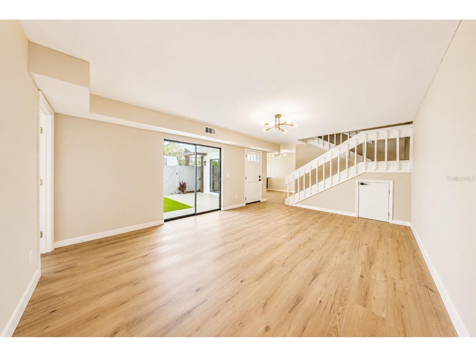 4030 Shannon Brown Drive Orlando FL 32808 O6427730 image5