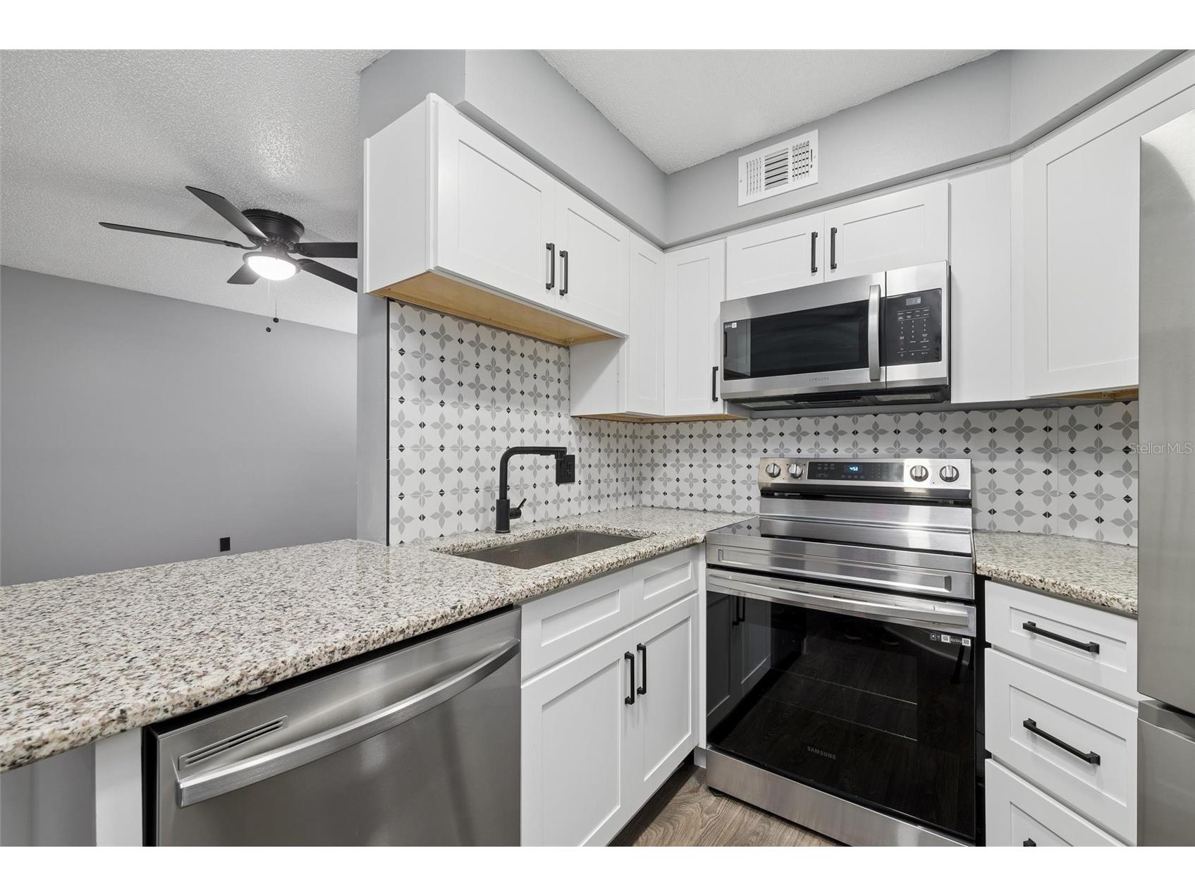 4031 Atrium Drive #L6 Orlando FL 32822 O6388562 image10