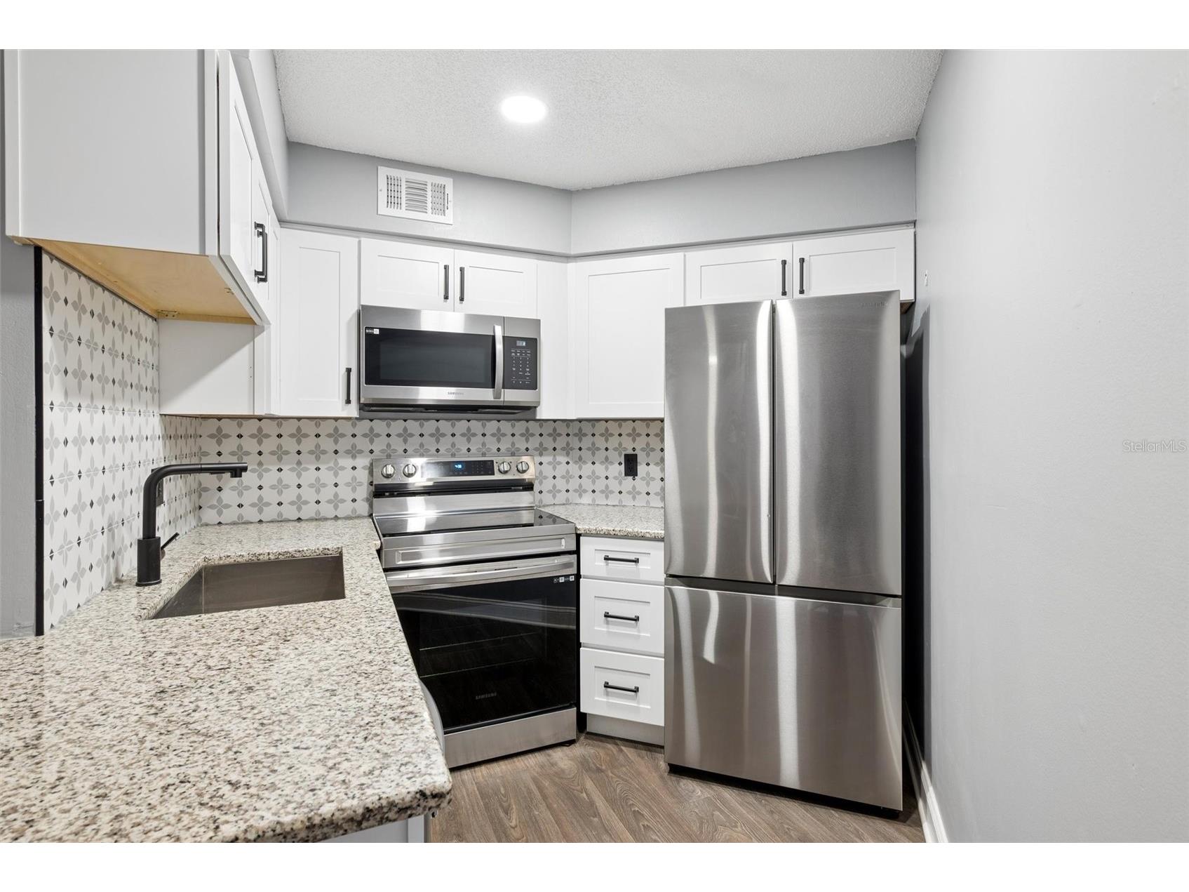 4031 Atrium Drive #L6 Orlando FL 32822 O6388562 image9