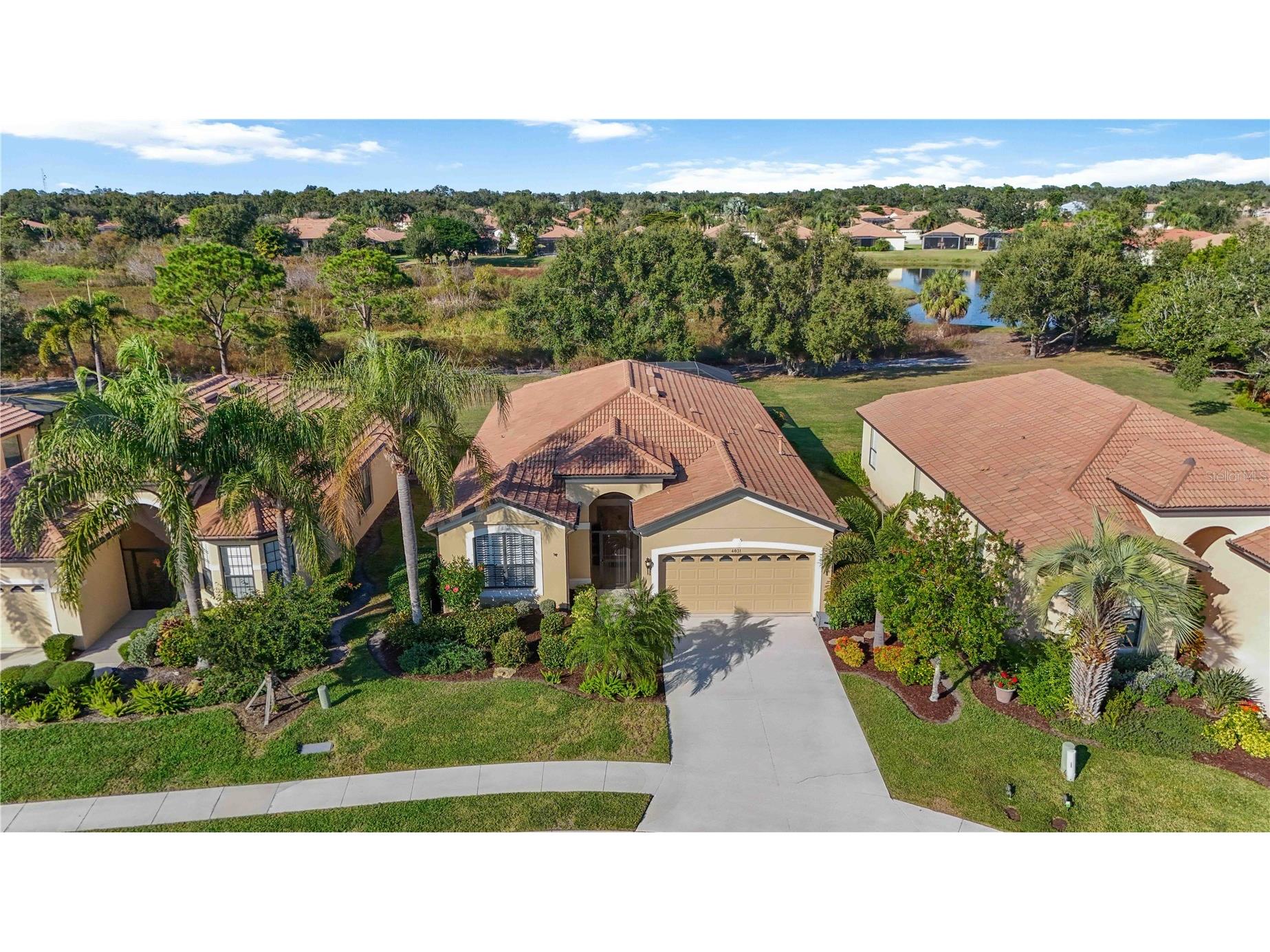 4031 Bowen Falls Place Sarasota FL 34243 A4672016 image1