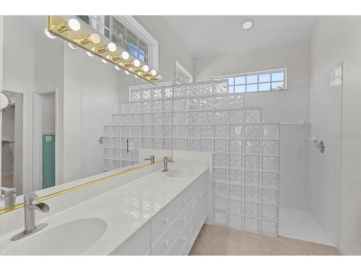 4031 Caddie Drive E Bradenton FL 34203 A4680800 image16
