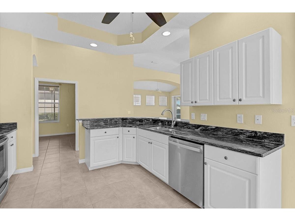 4031 Caddie Drive E Bradenton FL 34203 A4680800 image7