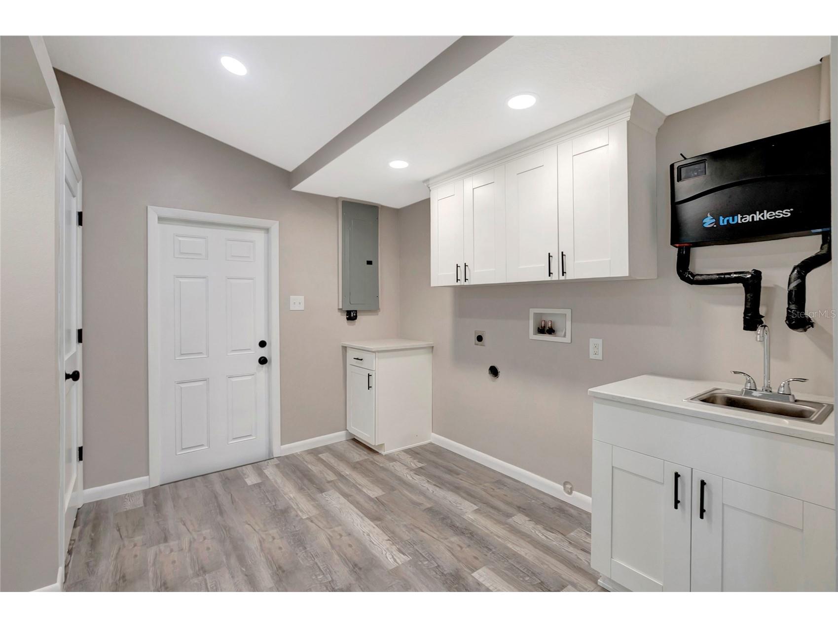 4031 Chesswood Drive Holiday FL 34691 TB8520717 image17